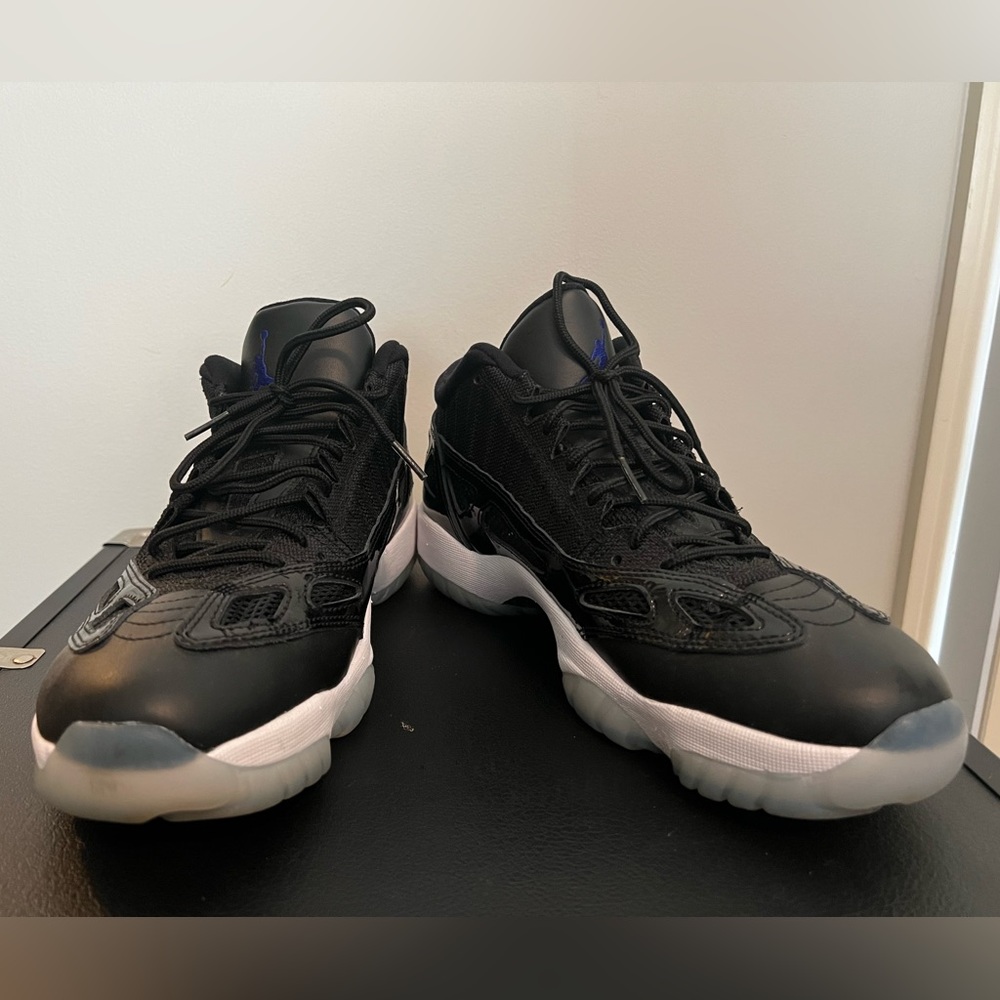 Air Jordan 11 SPACE JAM LOW very good condition!!